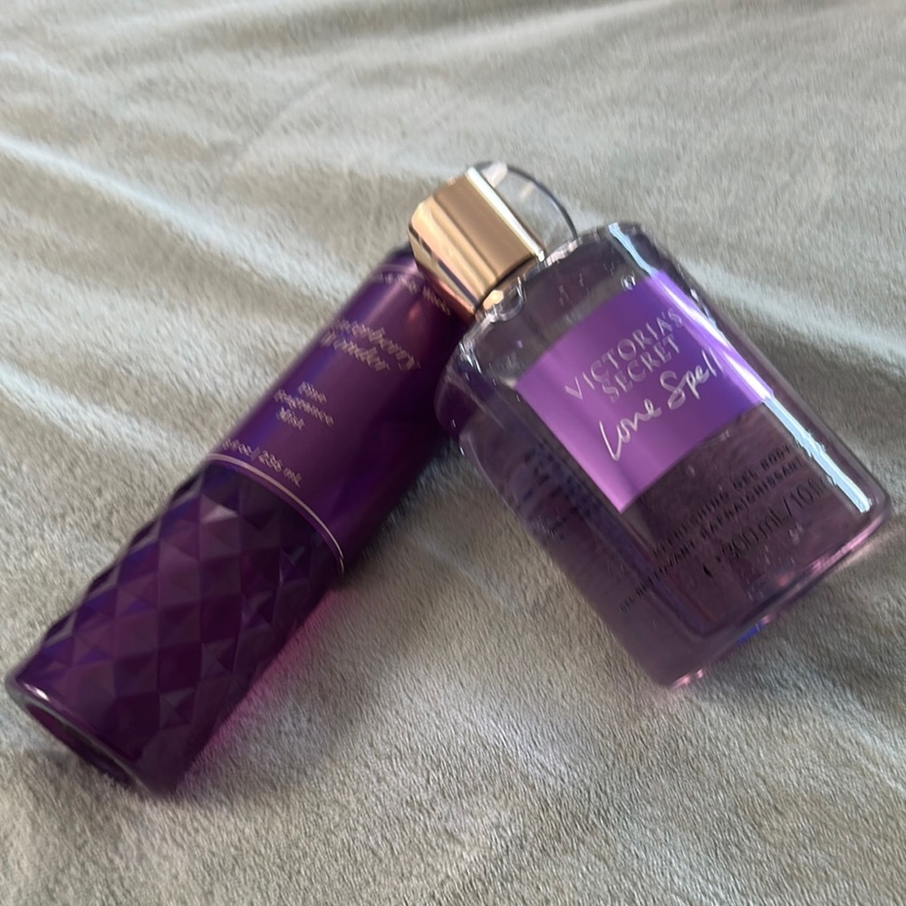 VS Love Spell Body Wash Gel & B&BW Winterberry Wonder